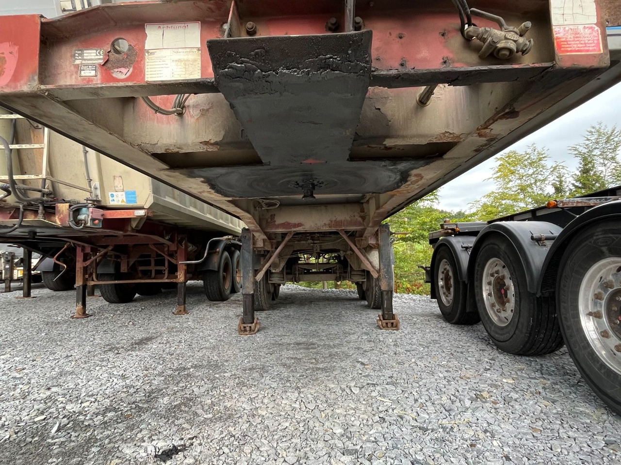 Náves sklápěcí Schwarzmüller 2 Achs Alu Kippmulde Trommelbremse: obrázok 8