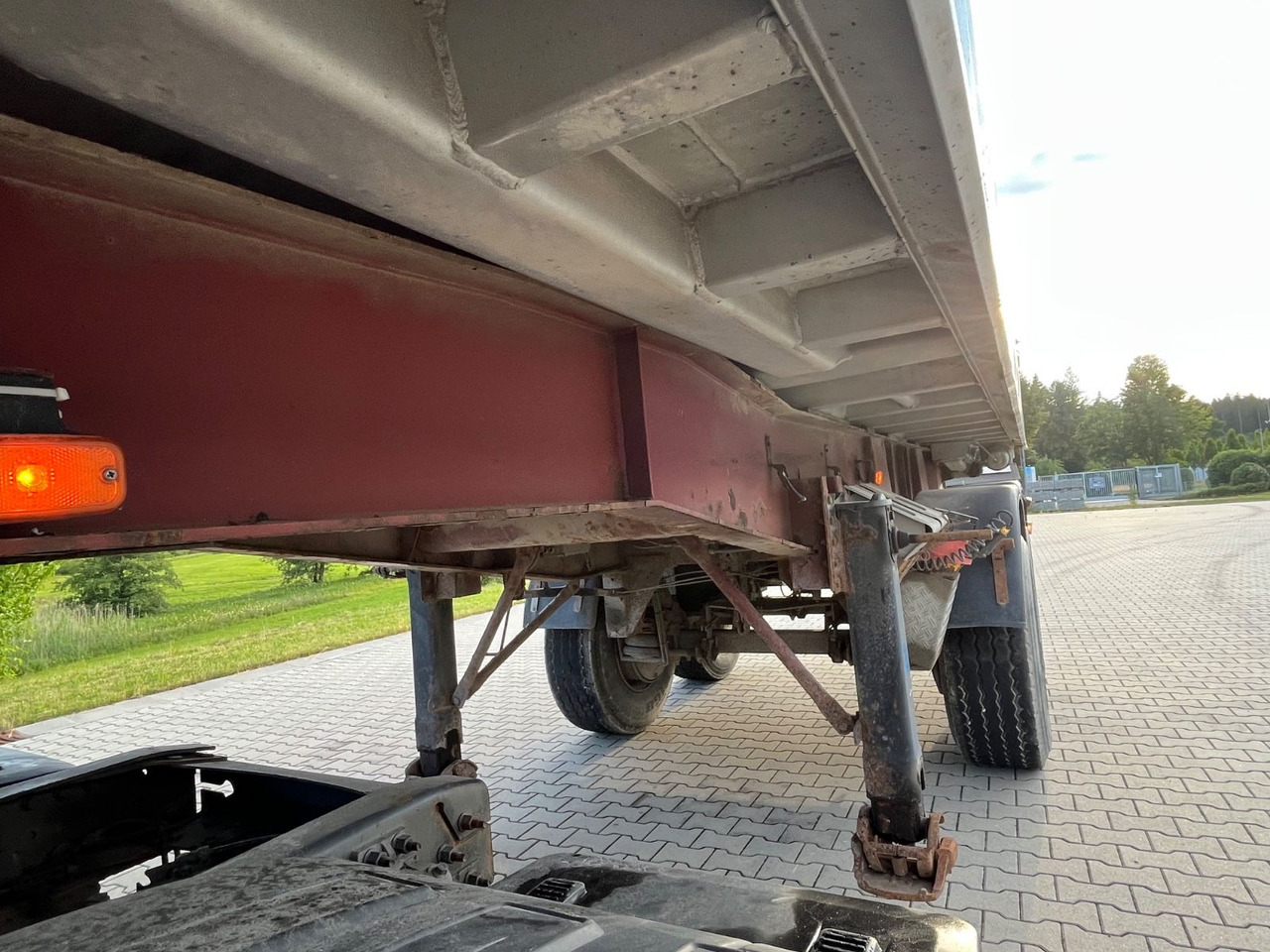 Náves sklápěcí Schwarzmüller 2 Achs Alu Kippmulde Trommelbremse: obrázok 11