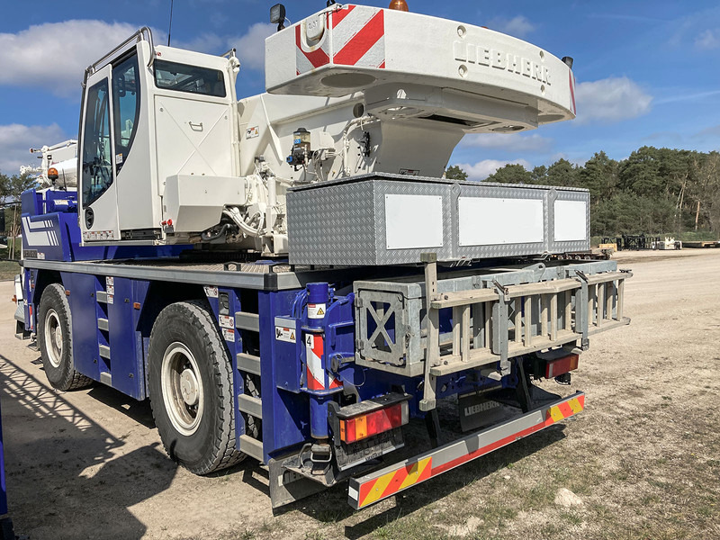 Liebherr LTM 1030-2.1 - Autožeriav: obrázok 2 Liebherr LTM 1030-2.1 - Autožeriav: obrázok 2