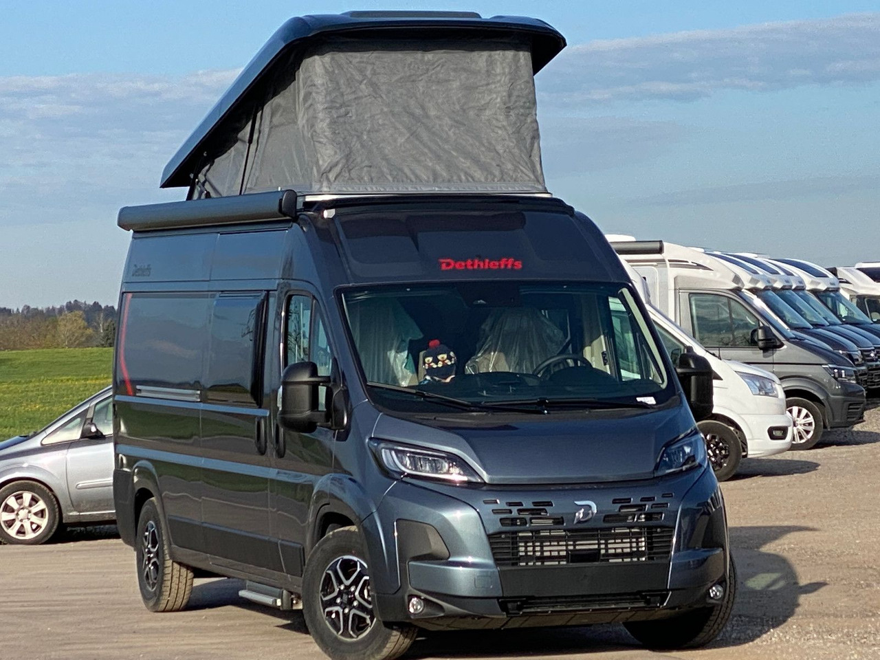 Dethleffs Globetrail 600 DK *2025*Automatik,Aufstelldach - Obytný van: obrázok 1 Dethleffs Globetrail 600 DK *2025*Automatik,Aufstelldach - Obytný van: obrázok 1
