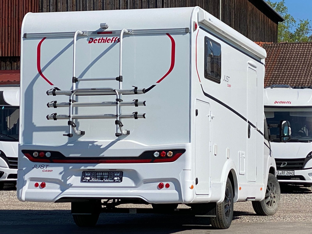 Dethleffs Just Camp T 6812 EB,Hubbett,Längsbetten, Markise - Polointegrované obytné auto: obrázok 5 Dethleffs Just Camp T 6812 EB,Hubbett,Längsbetten, Markise - Polointegrované obytné auto: obrázok 5