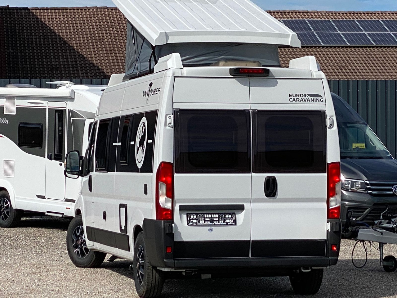 VANTourer 600 D 180PS, mit Aufstelldach,Navi,Markise - Obytný van: obrázok 5 VANTourer 600 D 180PS, mit Aufstelldach,Navi,Markise - Obytný van: obrázok 5