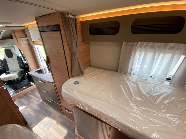 Nový Polointegrované obytné auto Weinsberg CaraCompact 600 MEG EDITION [PEPPER]25 Modell S7: obrázok 18