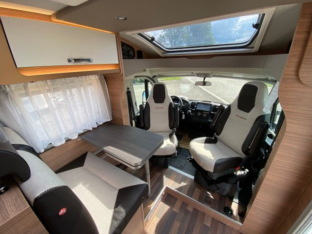 Nový Polointegrované obytné auto Weinsberg CaraCompact 600 MEG EDITION [PEPPER]25 Modell S7: obrázok 15