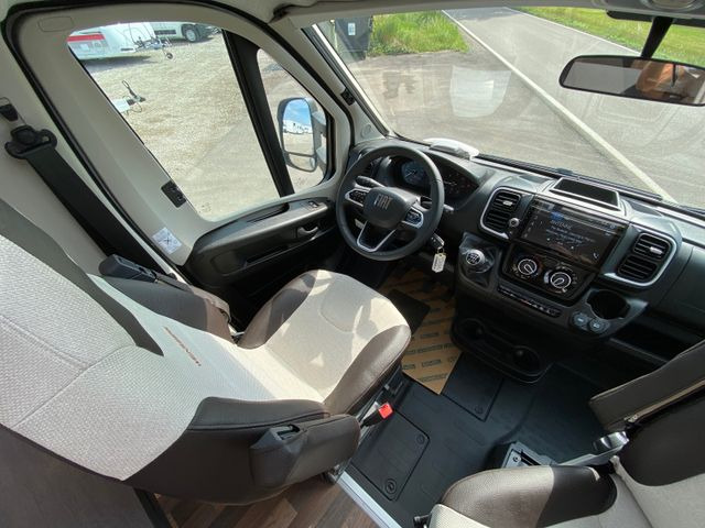 Nový Polointegrované obytné auto Weinsberg CaraCompact 600 MEG EDITION [PEPPER]25 Modell S7: obrázok 11