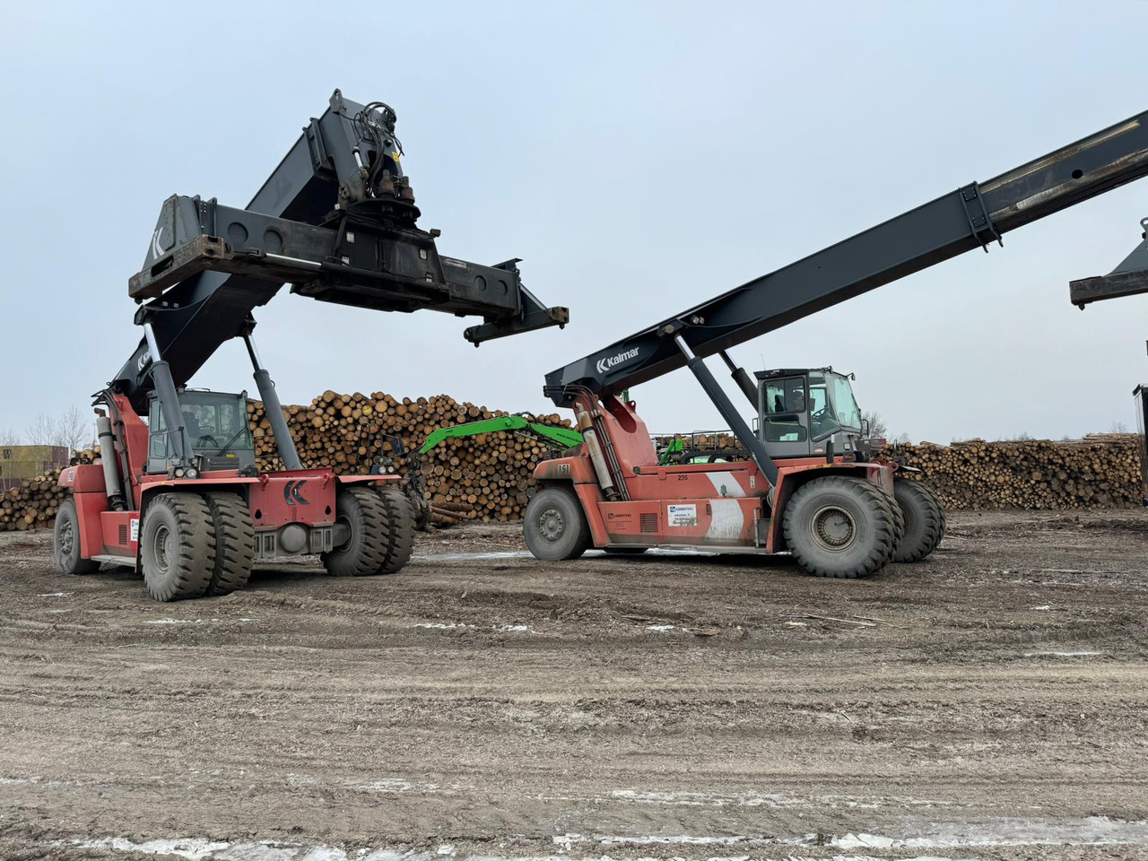 KALMAR DRF420-60S5 BJ: 2011 BStd: 23579h - Prekladač kontajnerov: obrázok 5 KALMAR DRF420-60S5 BJ: 2011 BStd: 23579h - Prekladač kontajnerov: obrázok 5