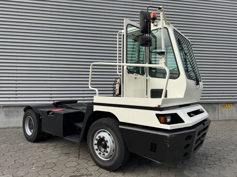 Terberg YT182 / NL Truck - Terminálový ťahač: obrázok 2 Terberg YT182 / NL Truck - Terminálový ťahač: obrázok 2