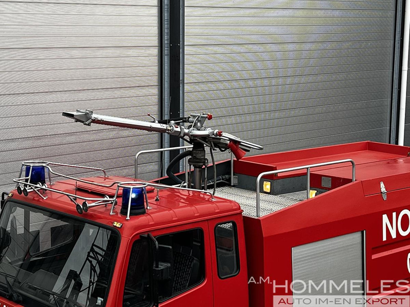 Mercedes-Benz 1831 AK 4x4 - Hasičské vozidlo: obrázok 4 Mercedes-Benz 1831 AK 4x4 - Hasičské vozidlo: obrázok 4