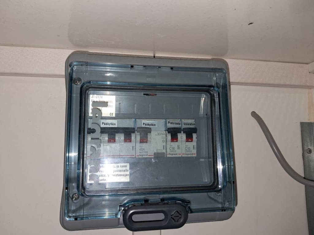 JJ-Trailer MV 3000FB Myyntivaunu - Auto príves: obrázok 5 JJ-Trailer MV 3000FB Myyntivaunu - Auto príves: obrázok 5