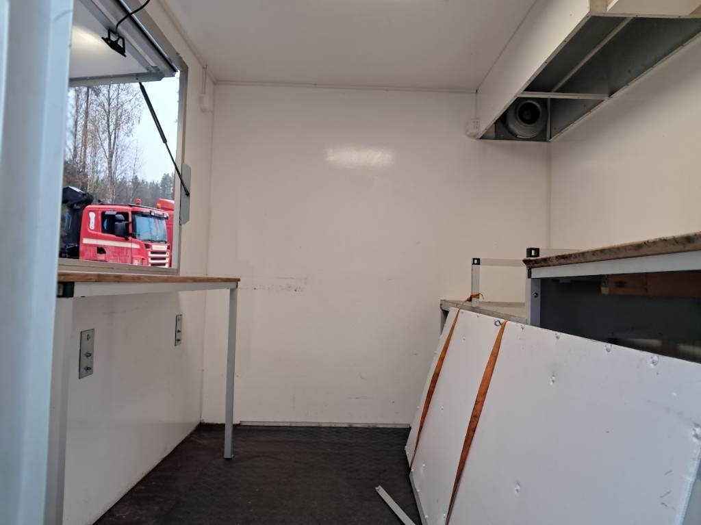 JJ-Trailer MV 3000FB Myyntivaunu - Auto príves: obrázok 3 JJ-Trailer MV 3000FB Myyntivaunu - Auto príves: obrázok 3