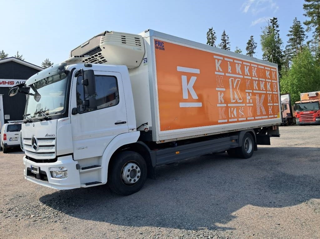 Mercedes-Benz Atego 1524 - Chladirenské nákladné vozidlo: obrázok 1 Mercedes-Benz Atego 1524 - Chladirenské nákladné vozidlo: obrázok 1