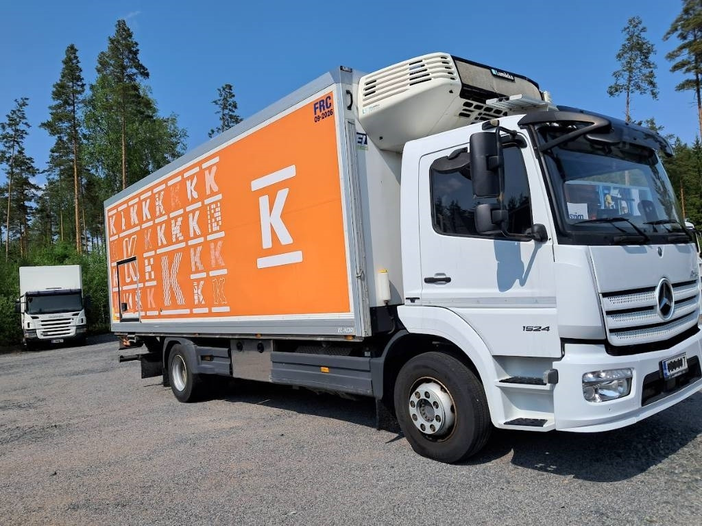 Mercedes-Benz Atego 1524 - Chladirenské nákladné vozidlo: obrázok 2 Mercedes-Benz Atego 1524 - Chladirenské nákladné vozidlo: obrázok 2