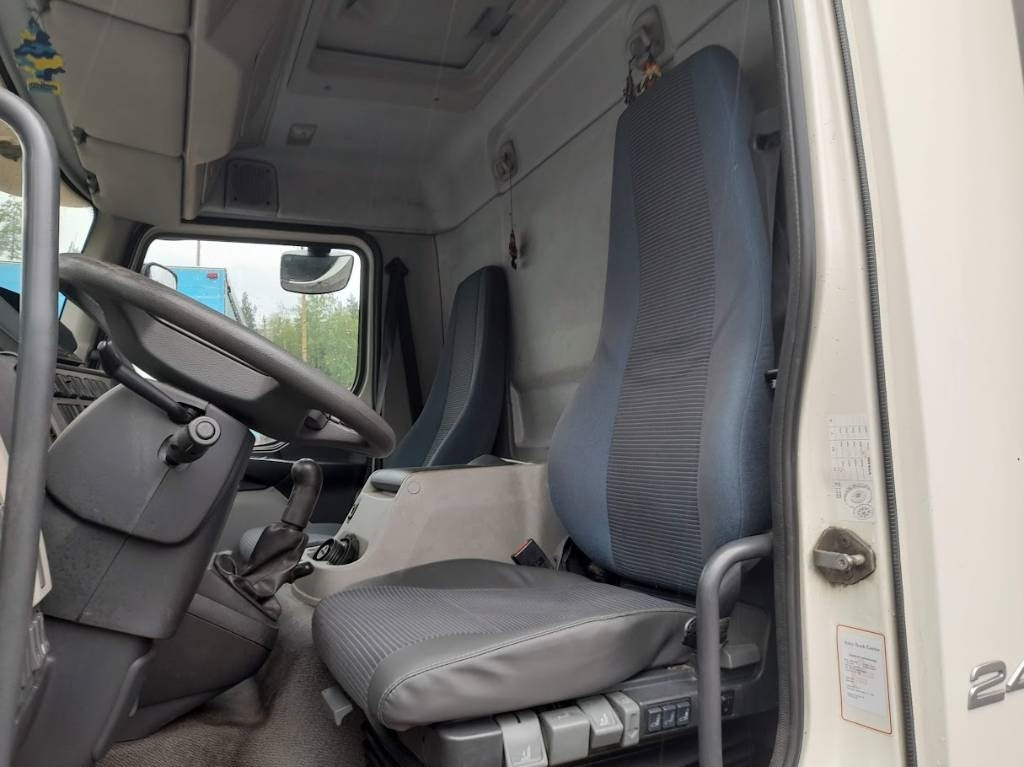 Auto s hydraulickou rukou Volvo FL 240: obrázok 11