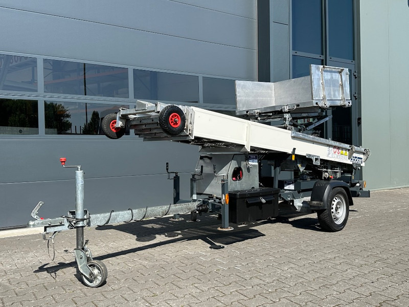 Böcker Junior HD18 Furniture Lift,2021,B driver's license - Stĺpová plošina: obrázok 1 Böcker Junior HD18 Furniture Lift,2021,B driver's license - Stĺpová plošina: obrázok 1