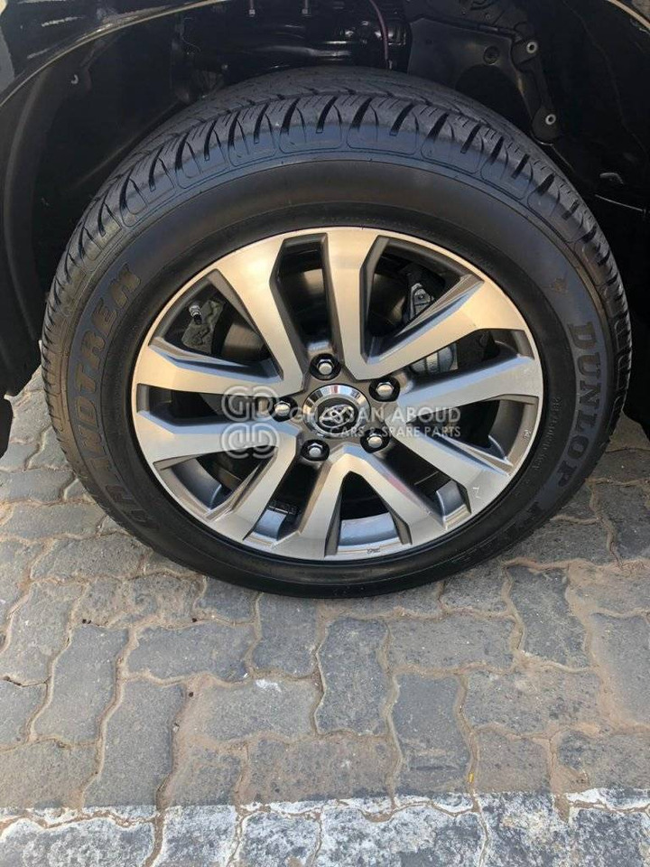 ALLOY WHEEL -LAND CRUISER - Karoséria a exteriér pre Automobil: obrázok 2 ALLOY WHEEL -LAND CRUISER - Karoséria a exteriér pre Automobil: obrázok 2