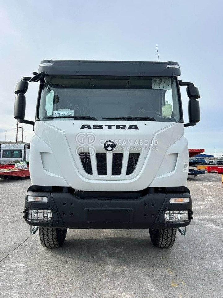 BARCELONA ASTRA CHASSIS 8×4 (HD9 84.42) MY24 - Podvozek s kabinou: obrázok 1 BARCELONA ASTRA CHASSIS 8×4 (HD9 84.42) MY24 - Podvozek s kabinou: obrázok 1