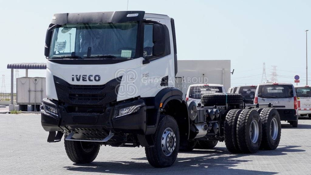 IVECO T-WAY Chassis 6×6 AD380T47WH WHEELBASE 4500 MY25 - Podvozek s kabinou: obrázok 1 IVECO T-WAY Chassis 6×6 AD380T47WH WHEELBASE 4500 MY25 - Podvozek s kabinou: obrázok 1