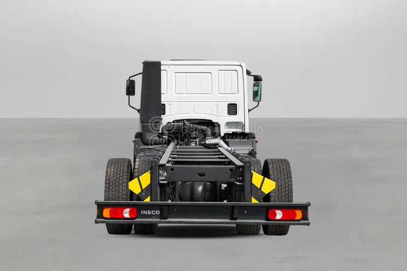 Iveco Euro Cargo ML180 4x2 Chassis - Podvozek s kabinou: obrázok 3 Iveco Euro Cargo ML180 4x2 Chassis - Podvozek s kabinou: obrázok 3