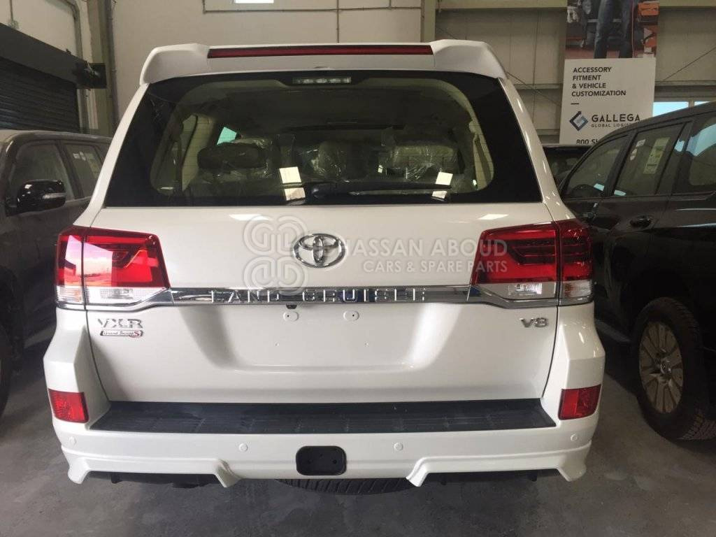 SPOILER UP -LAND CRUISER - Karoséria a exteriér pre Automobil: obrázok 1 SPOILER UP -LAND CRUISER - Karoséria a exteriér pre Automobil: obrázok 1