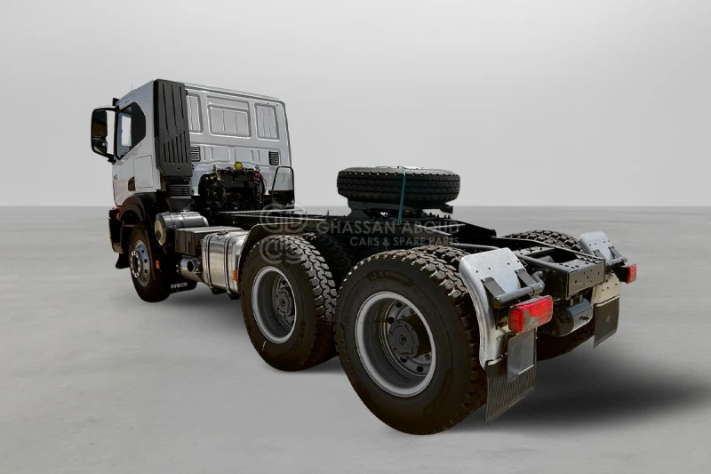 Iveco T-WAY AT720T47TH 6×4 R22.5 Tyres Tractor Head - Barcelona Stock - Ťahač: obrázok 4 Iveco T-WAY AT720T47TH 6×4 R22.5 Tyres Tractor Head - Barcelona Stock - Ťahač: obrázok 4