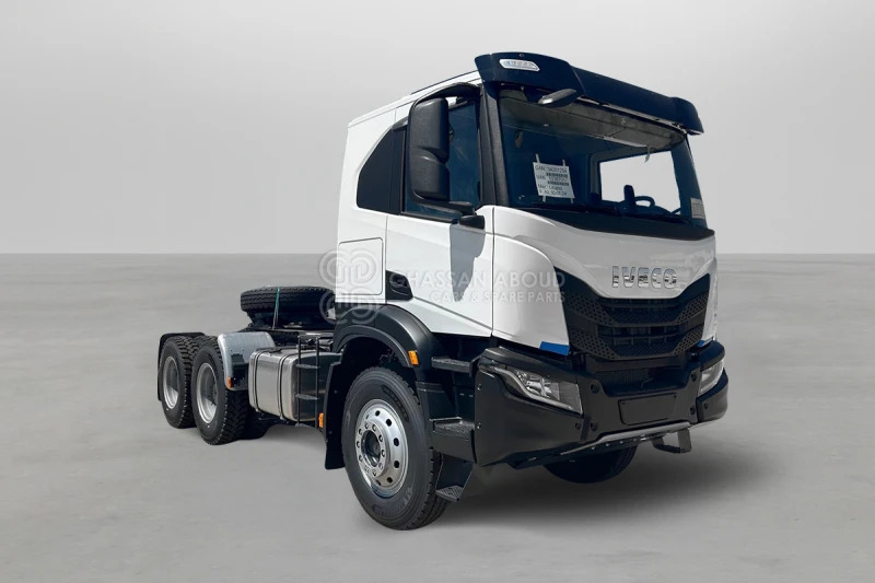 Iveco T-WAY AT720T47TH 6×4 R24 Tyres Tractor Head - Barcelona Stock - Ťahač: obrázok 1 Iveco T-WAY AT720T47TH 6×4 R24 Tyres Tractor Head - Barcelona Stock - Ťahač: obrázok 1