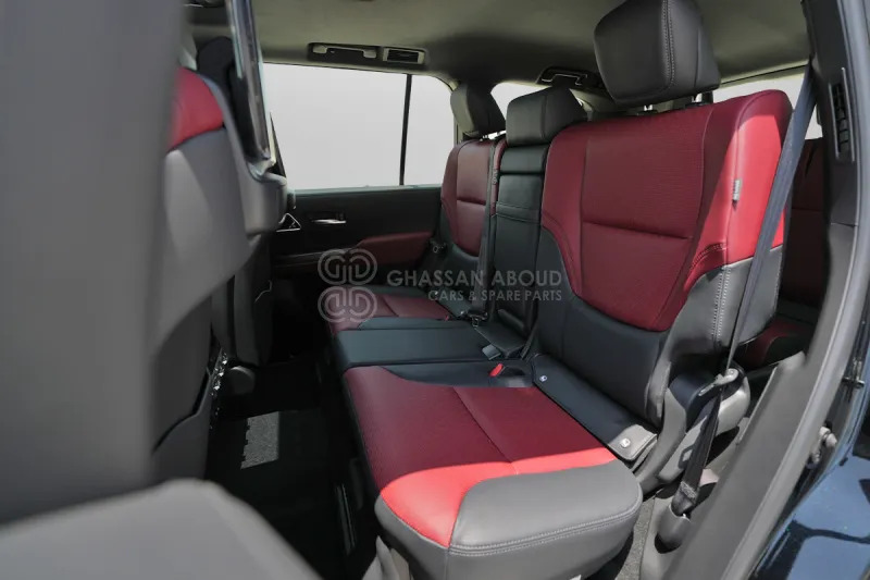 SUV Toyota Land Cruiser 300: obrázok 9 SUV Toyota Land Cruiser 300: obrázok 9