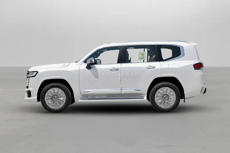 Toyota Land Cruiser 300 - SUV: obrázok 3 Toyota Land Cruiser 300 - SUV: obrázok 3
