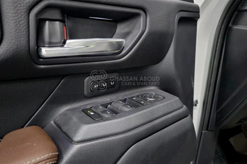 Toyota Prado - SUV: obrázok 5 Toyota Prado - SUV: obrázok 5