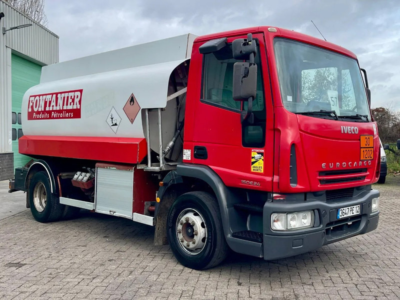 Iveco EuroCargo 150 E24 10312 L, 3 COMP, PTO FRANCE TRUCK! GREAT CONDITION! - Cisternové vozidlo: obrázok 5 Iveco EuroCargo 150 E24 10312 L, 3 COMP, PTO FRANCE TRUCK! GREAT CONDITION! - Cisternové vozidlo: obrázok 5