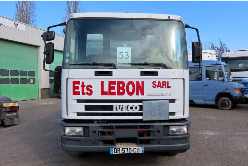 Iveco Eurocargo FUEL (DIESEL/PETROL) 8000 LITERS, COMP: 3500L,1000L, 3500L - Cisternové vozidlo, Auto s hydraulickou rukou: obrázok 3 Iveco Eurocargo FUEL (DIESEL/PETROL) 8000 LITERS, COMP: 3500L,1000L, 3500L - Cisternové vozidlo, Auto s hydraulickou rukou: obrázok 3