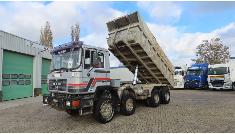 MAN 35.362 8x4 Euro 2, ZF manual gearbox, VERY clean - Sklápač: obrázok 1 MAN 35.362 8x4 Euro 2, ZF manual gearbox, VERY clean - Sklápač: obrázok 1