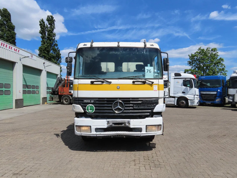 Mercedes-Benz Actros 2535 Crane Palfinger PK17000, 6x2 , 3 pedal. - Auto s hydraulickou rukou: obrázok 4 Mercedes-Benz Actros 2535 Crane Palfinger PK17000, 6x2 , 3 pedal. - Auto s hydraulickou rukou: obrázok 4