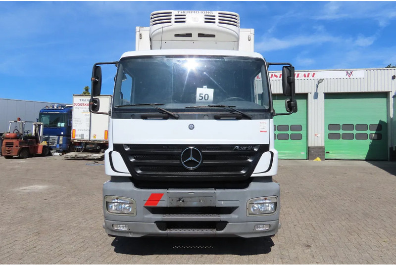 Mercedes-Benz Axor 1828 TK TS500, Lamberet. Very good condition - Chladirenské nákladné vozidlo: obrázok 2 Mercedes-Benz Axor 1828 TK TS500, Lamberet. Very good condition - Chladirenské nákladné vozidlo: obrázok 2