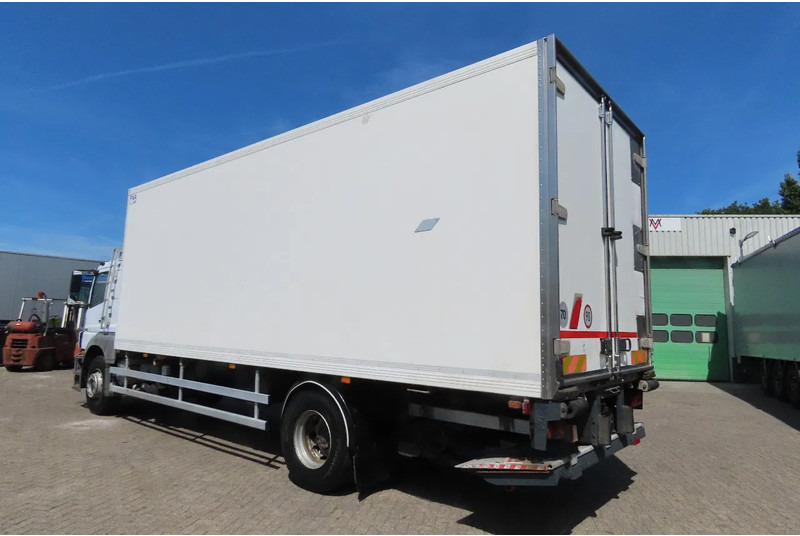 Mercedes-Benz Axor 1828 TK TS500, Lamberet. Very good condition - Chladirenské nákladné vozidlo: obrázok 5 Mercedes-Benz Axor 1828 TK TS500, Lamberet. Very good condition - Chladirenské nákladné vozidlo: obrázok 5