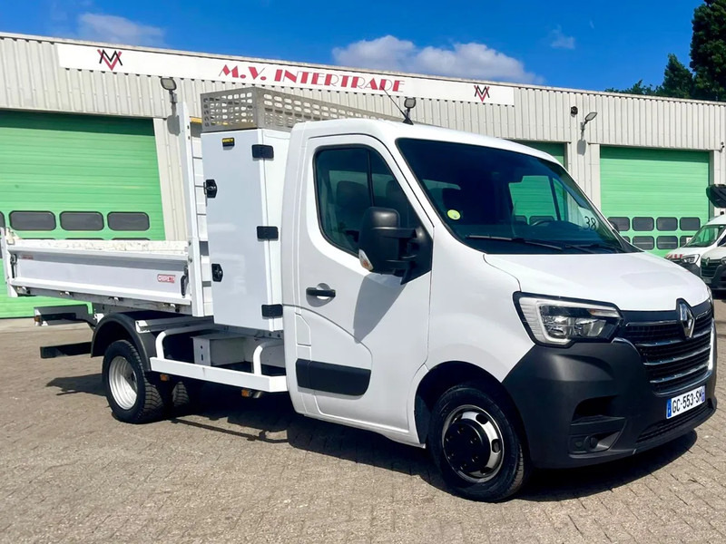 Renault Master 2021, 3 seats, Great condition, ! EURO 6 - Dodávka sklápač: obrázok 4 Renault Master 2021, 3 seats, Great condition, ! EURO 6 - Dodávka sklápač: obrázok 4