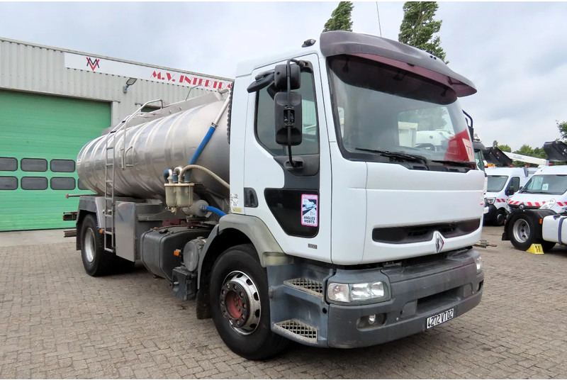 Renault Premium 300 water / milk / foods tank. INOX ! Manual diesel pomp! FRANCE TRUCK!! - Cisternové vozidlo: obrázok 1 Renault Premium 300 water / milk / foods tank. INOX ! Manual diesel pomp! FRANCE TRUCK!! - Cisternové vozidlo: obrázok 1