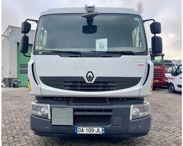 Renault Premium 380 13390L, 5 COMPARTMENTS, FULL AIR SUSPENSION - Cisternové vozidlo: obrázok 3 Renault Premium 380 13390L, 5 COMPARTMENTS, FULL AIR SUSPENSION - Cisternové vozidlo: obrázok 3