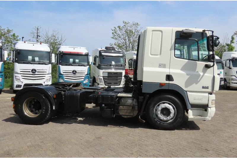 DAF CF 85.410 Manual, Retarder, PTO/Hydraulic, Very clean truck! - Ťahač: obrázok 4 DAF CF 85.410 Manual, Retarder, PTO/Hydraulic, Very clean truck! - Ťahač: obrázok 4