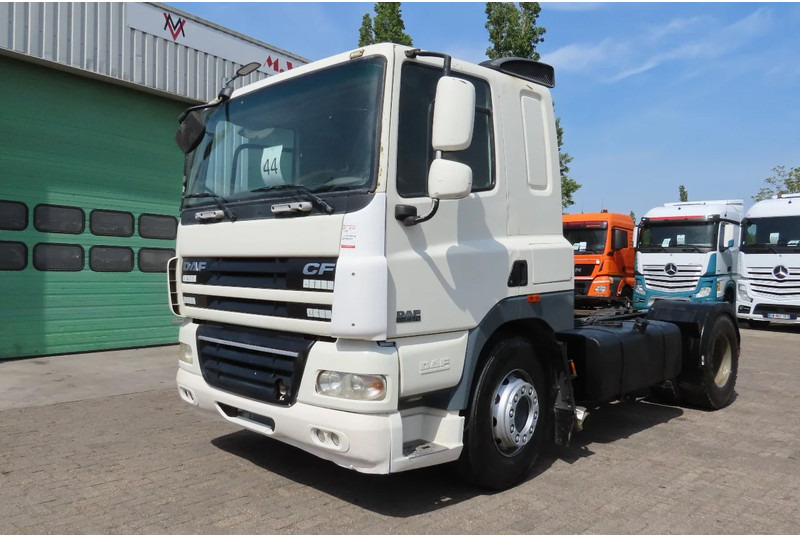 DAF CF 85.410 Manual, Retarder, PTO/Hydraulic, Very clean truck! - Ťahač: obrázok 2 DAF CF 85.410 Manual, Retarder, PTO/Hydraulic, Very clean truck! - Ťahač: obrázok 2