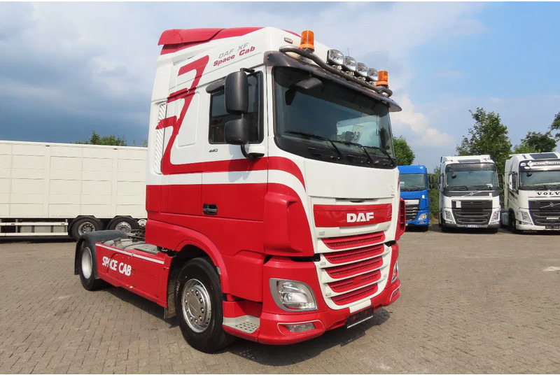 DAF XF 440 Retarder, Real leather, Frigo. Belgian truck! - Ťahač: obrázok 1 DAF XF 440 Retarder, Real leather, Frigo. Belgian truck! - Ťahač: obrázok 1