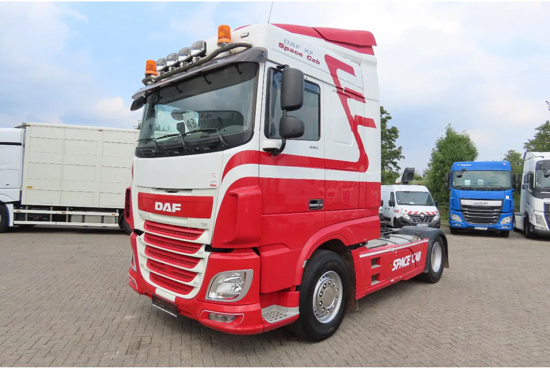 DAF XF 440 Retarder, Real leather, Frigo. Belgian truck! - Ťahač: obrázok 3 DAF XF 440 Retarder, Real leather, Frigo. Belgian truck! - Ťahač: obrázok 3
