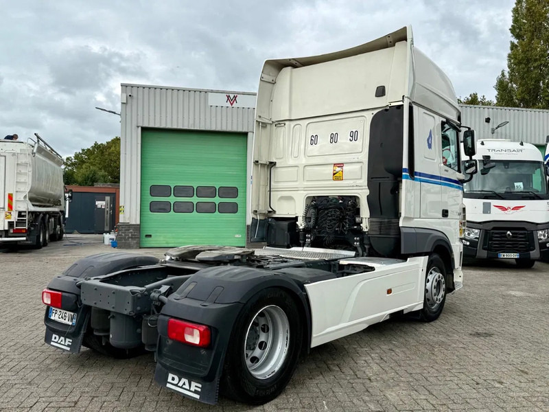 DAF XF 530 550! PARKING AIRCO, FRIGO, FULL AIR, SUPER FRANCE TRUCK! - Ťahač: obrázok 4 DAF XF 530 550! PARKING AIRCO, FRIGO, FULL AIR, SUPER FRANCE TRUCK! - Ťahač: obrázok 4