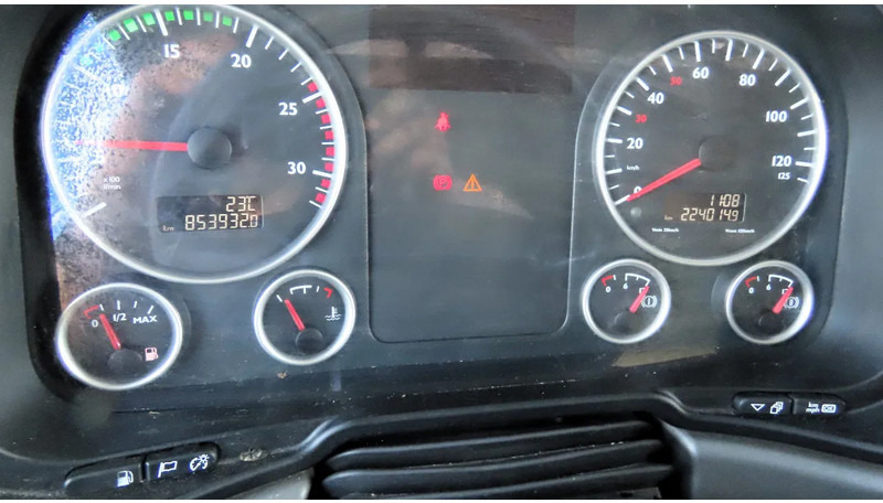 Ťahač MAN TGX.18.400 RETARDER, 2X FUEL TANK, FRIGO: obrázok 13