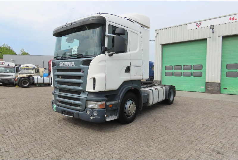 Scania R420 2 tanks, 2 beds, manual gearbox - Ťahač: obrázok 2 Scania R420 2 tanks, 2 beds, manual gearbox - Ťahač: obrázok 2