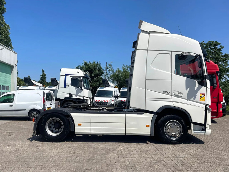Volvo FH 500 YV2RT40A3JB850702 RETARDER, 2X FUEL TANK, PARKING AIRCO, FRIGO - Ťahač: obrázok 4 Volvo FH 500 YV2RT40A3JB850702 RETARDER, 2X FUEL TANK, PARKING AIRCO, FRIGO - Ťahač: obrázok 4