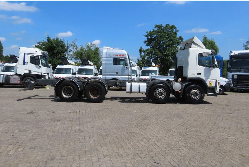 Volvo FM 12.380 8x4 FULL SPRING. 100% condition! - Podvozek s kabinou: obrázok 5 Volvo FM 12.380 8x4 FULL SPRING. 100% condition! - Podvozek s kabinou: obrázok 5