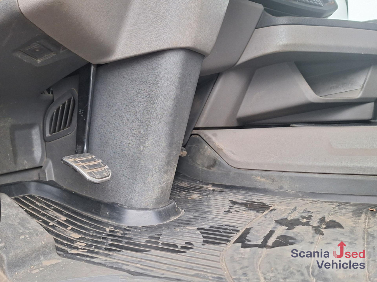 SCANIA R 580 B6x4NB+Epsilon M12 Z - Nákladné vozidlo na prepravu dreva, Auto s hydraulickou rukou: obrázok 4 SCANIA R 580 B6x4NB+Epsilon M12 Z - Nákladné vozidlo na prepravu dreva, Auto s hydraulickou rukou: obrázok 4