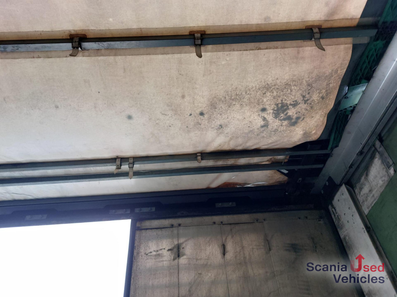 SCHWARZMUELLER 2 Achs-Anhänger Heckportaltüren 2,80m - Plachtový príves: obrázok 2 SCHWARZMUELLER 2 Achs-Anhänger Heckportaltüren 2,80m - Plachtový príves: obrázok 2