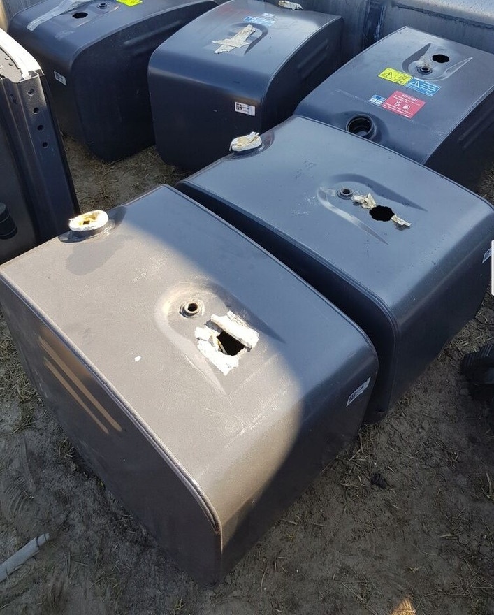 Scania 2371387 Scania truck - Palivová nádrž pre Nákladné auto: obrázok 1 Scania 2371387 Scania truck - Palivová nádrž pre Nákladné auto: obrázok 1