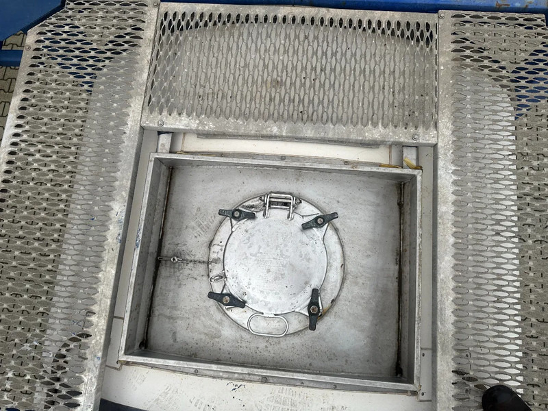 Skladovacia nádrž na prepravu chemické látky CIMC 20FT ISO, 25.090L / 1-COMP / 3 BAFFELS / T12 / 4 manholes / ADR valid until 06/2027: obrázok 13